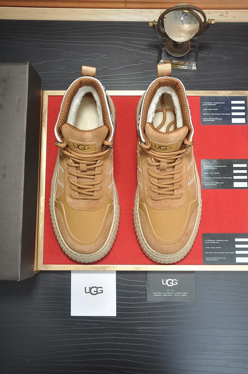Men's shoes 💰640💶 [UGG] (full wool lining) top-end high-quality fur-in-one warm snow boots from Australia's warm luxury brand men's shoes, UGG-5877 official website synchronized, made of imported cowhide, carefully sewn...Imported rubber foam outsole (comfortable, soft, wear-resistant) The quality is really great...Exquisite workmanship, you can't put it down at first sight, available in sizes 39-44
